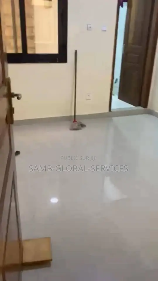2chbre Appartement dans Ngor à Louer