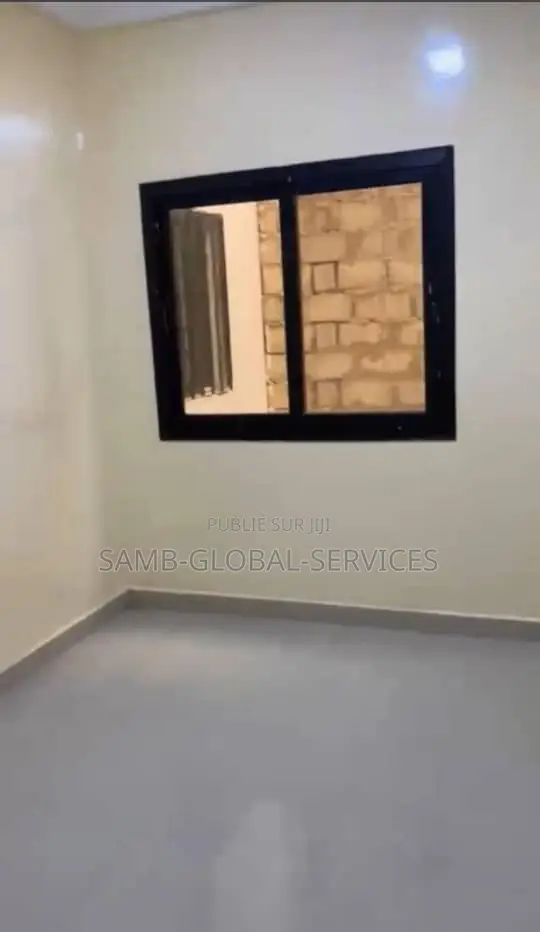 2chbre Appartement dans Ngor à Louer