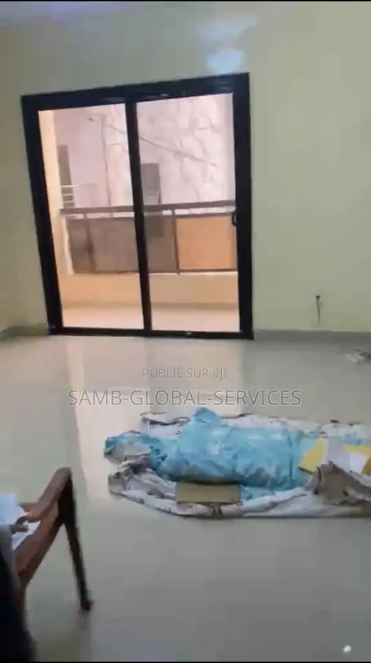 2chbre Appartement dans Ngor à Louer