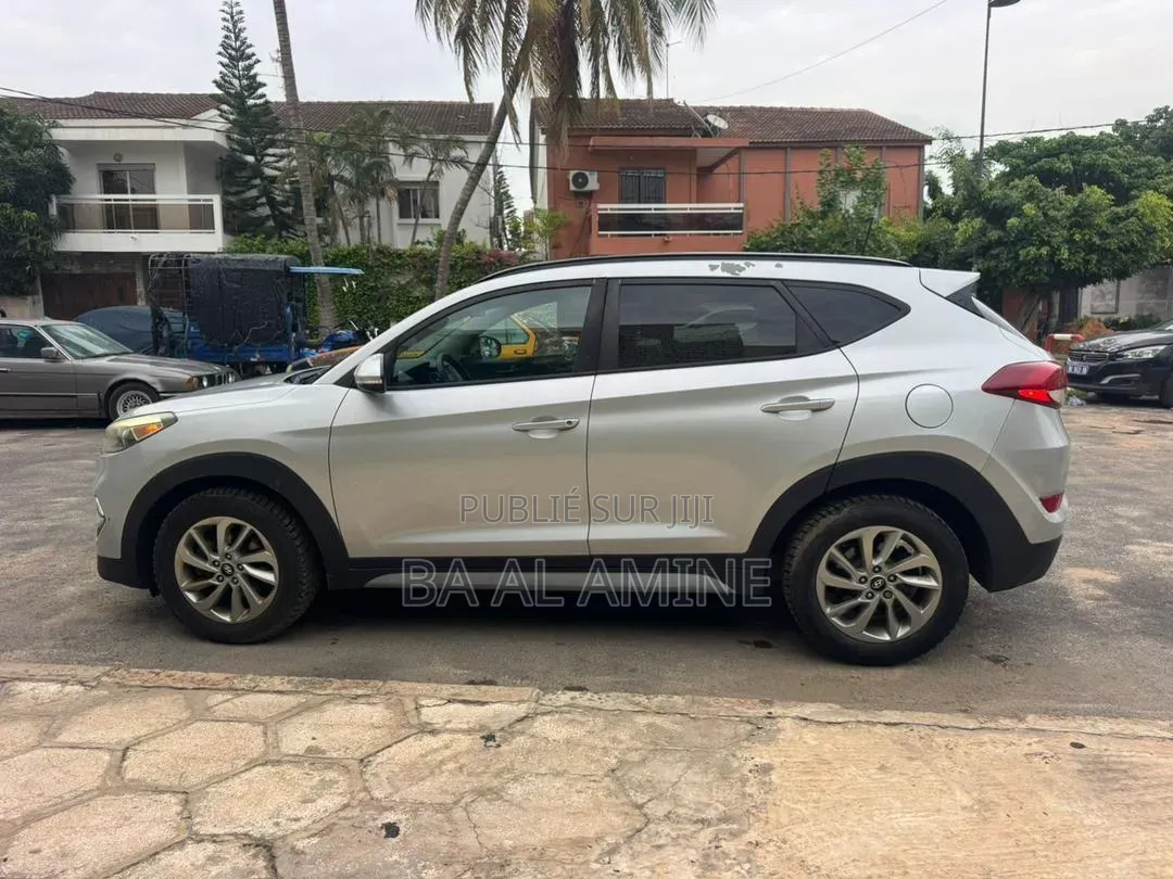 Hyundai Tucson 2017 Gris
