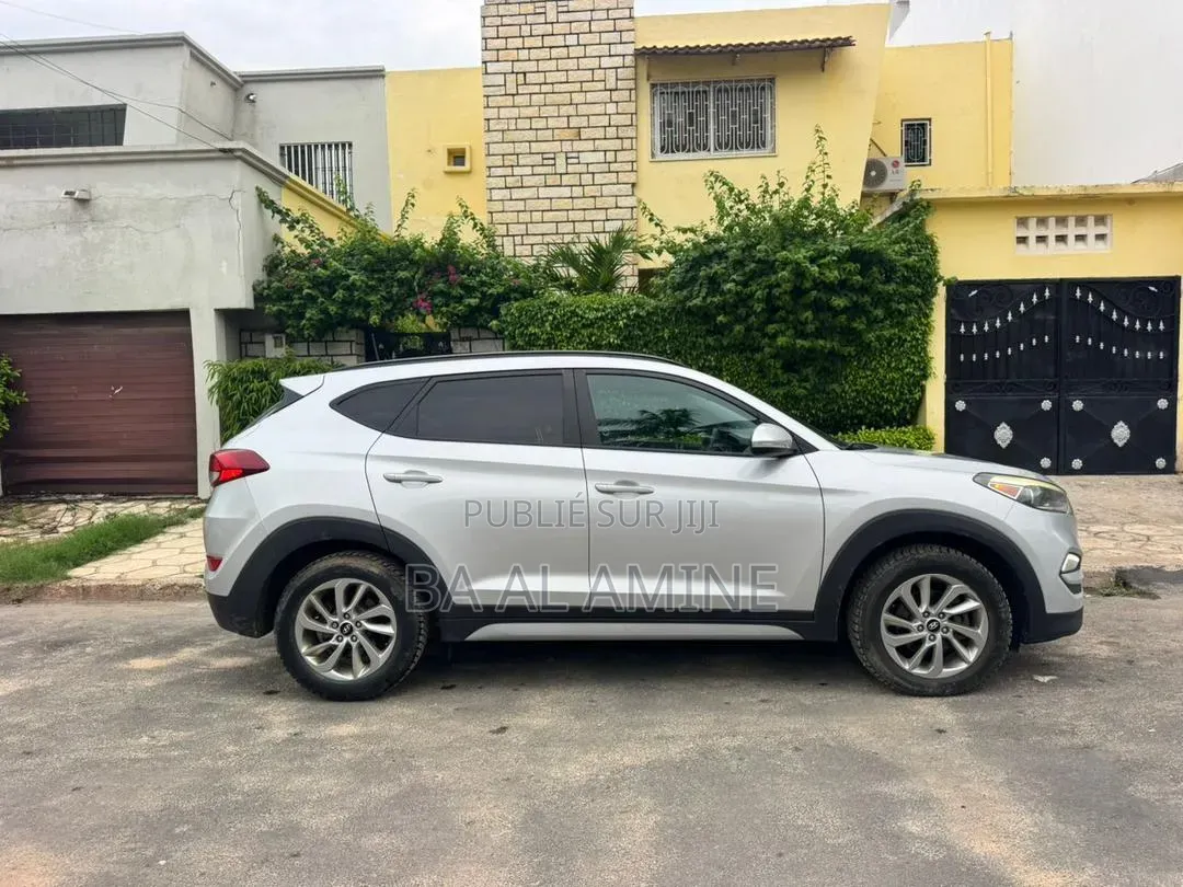 Hyundai Tucson 2017 Gris