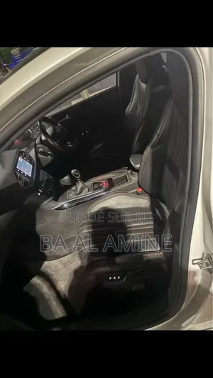 Peugeot 308 2017 Blanc