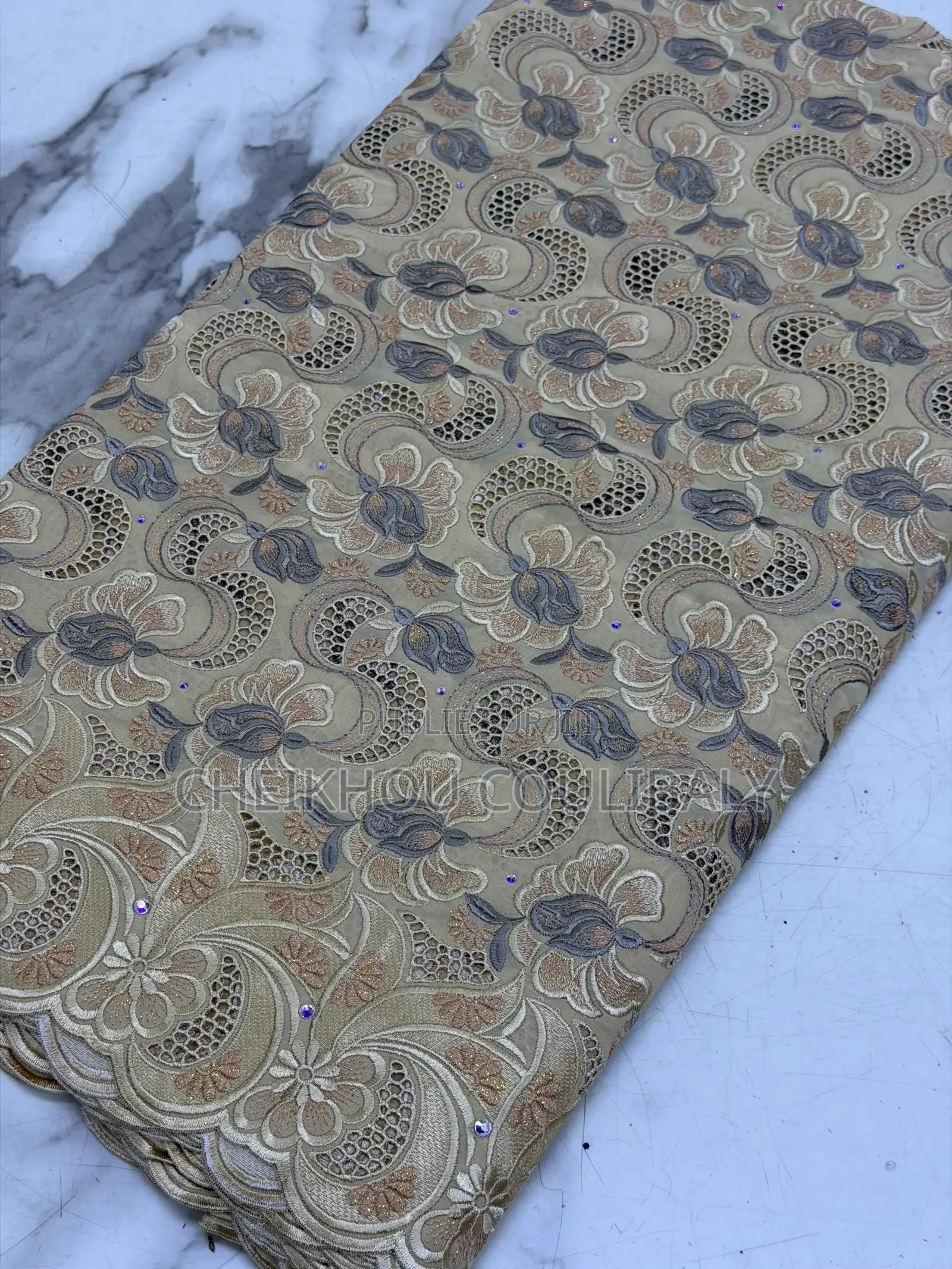 Tissu Grand Dames