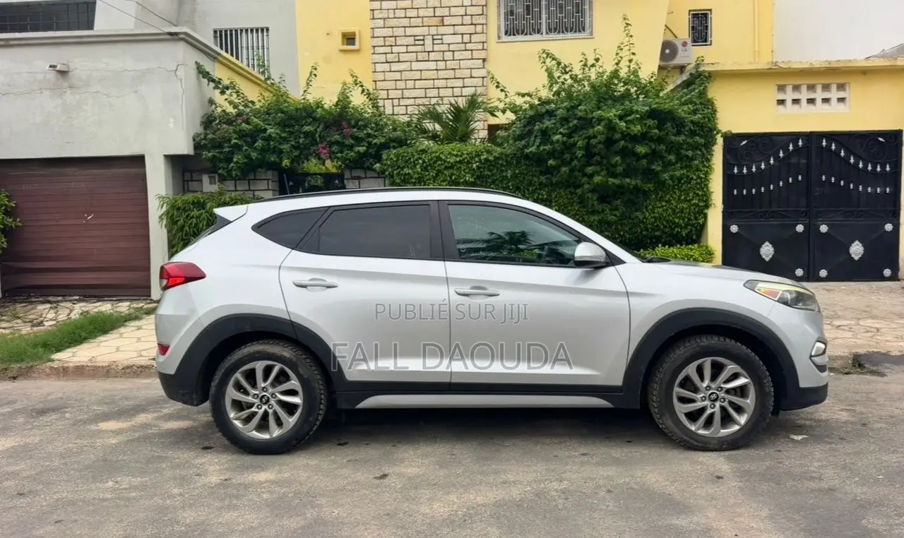 Hyundai Tucson 2017 Gris