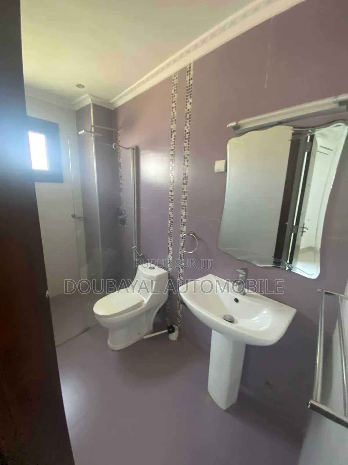3chbre Appartement dans Point E, Dakar Plateau à Louer