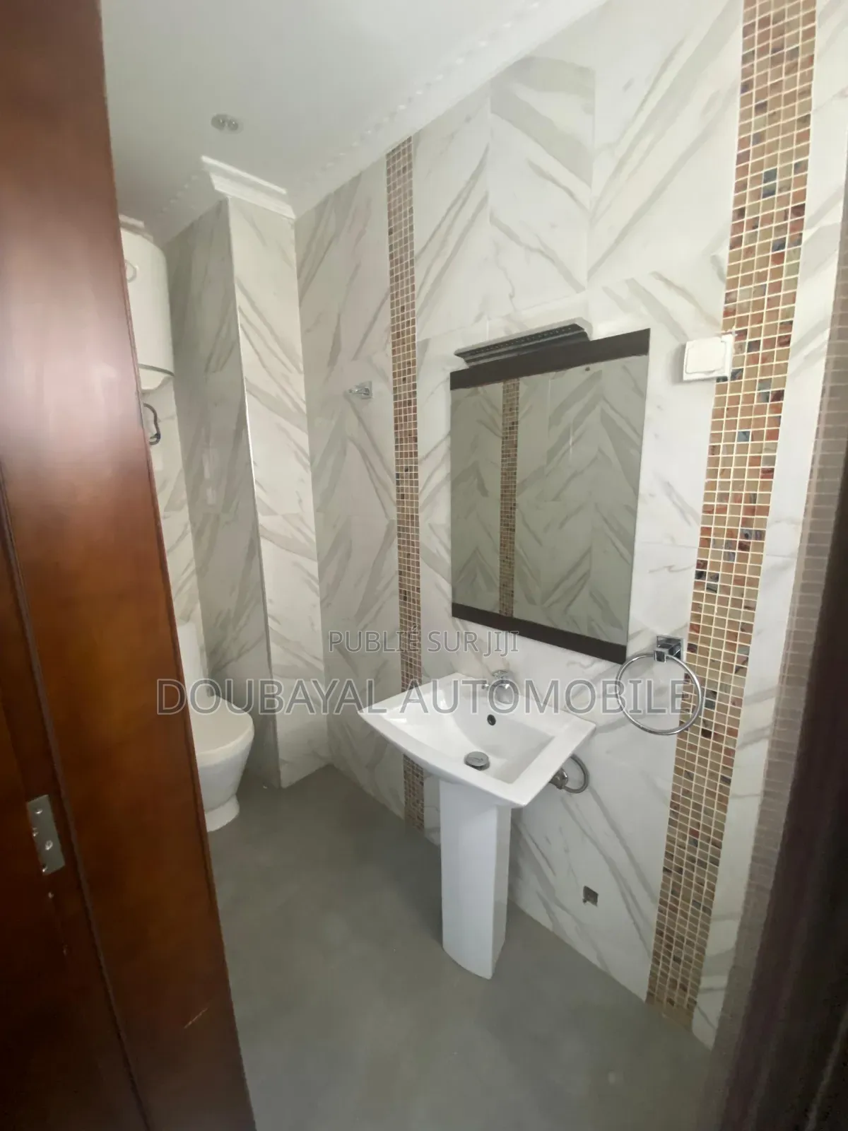 3chbre Appartement dans Point E, Dakar Plateau à Louer