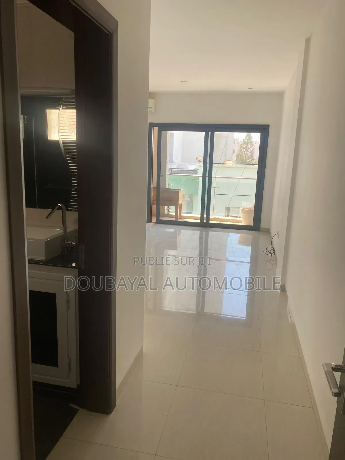 3chbre Appartement dans Point E, Dakar Plateau à Louer