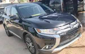 Mitsubishi Outlander 2016 Noir