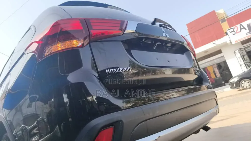 Mitsubishi Outlander 2016 Noir