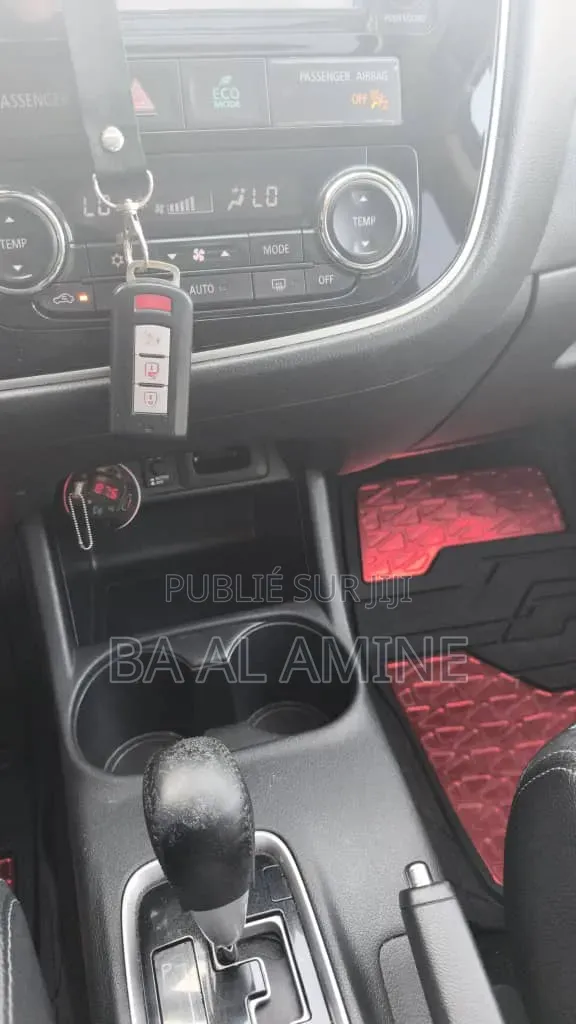 Mitsubishi Outlander 2016 Noir