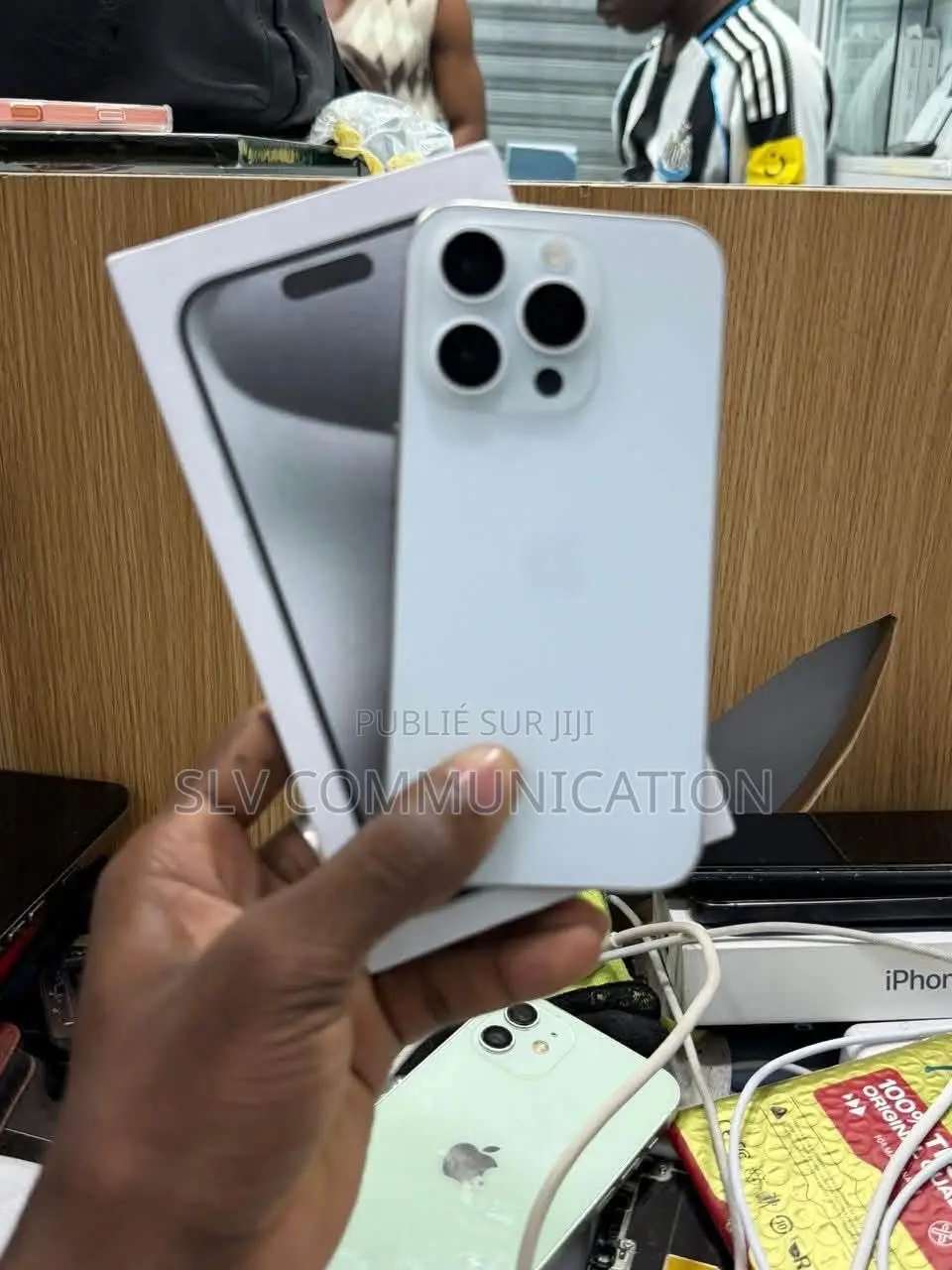 Nouveau Apple iPhone 15 Pro 512 GB Gris