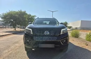 Nissan Navara 2021 Noir