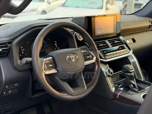 Nouveau Toyota Land Cruiser Prado 2026 Blanc