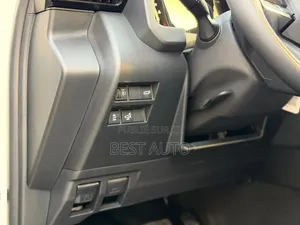 Nouveau Toyota Land Cruiser Prado 2026 Blanc