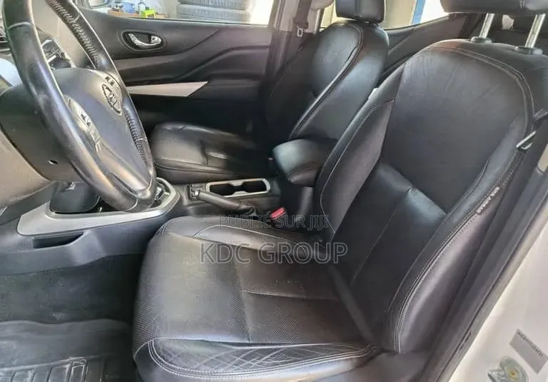 Nissan Navara 2019 Blanc