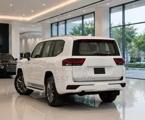 Nouveau Toyota Land Cruiser Prado 2026 Blanc
