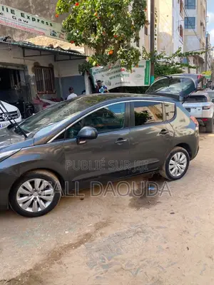 Peugeot 3008 2015 Gris