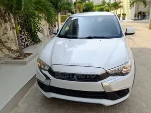 Mitsubishi RVR 2017 Blanc