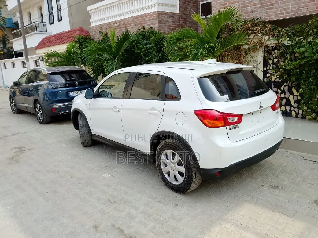 Mitsubishi RVR 2017 Blanc