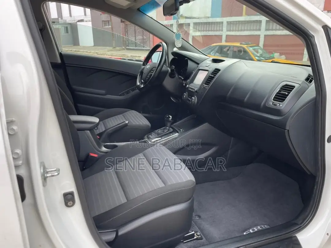 Kia Forte EX 2021 Blanc