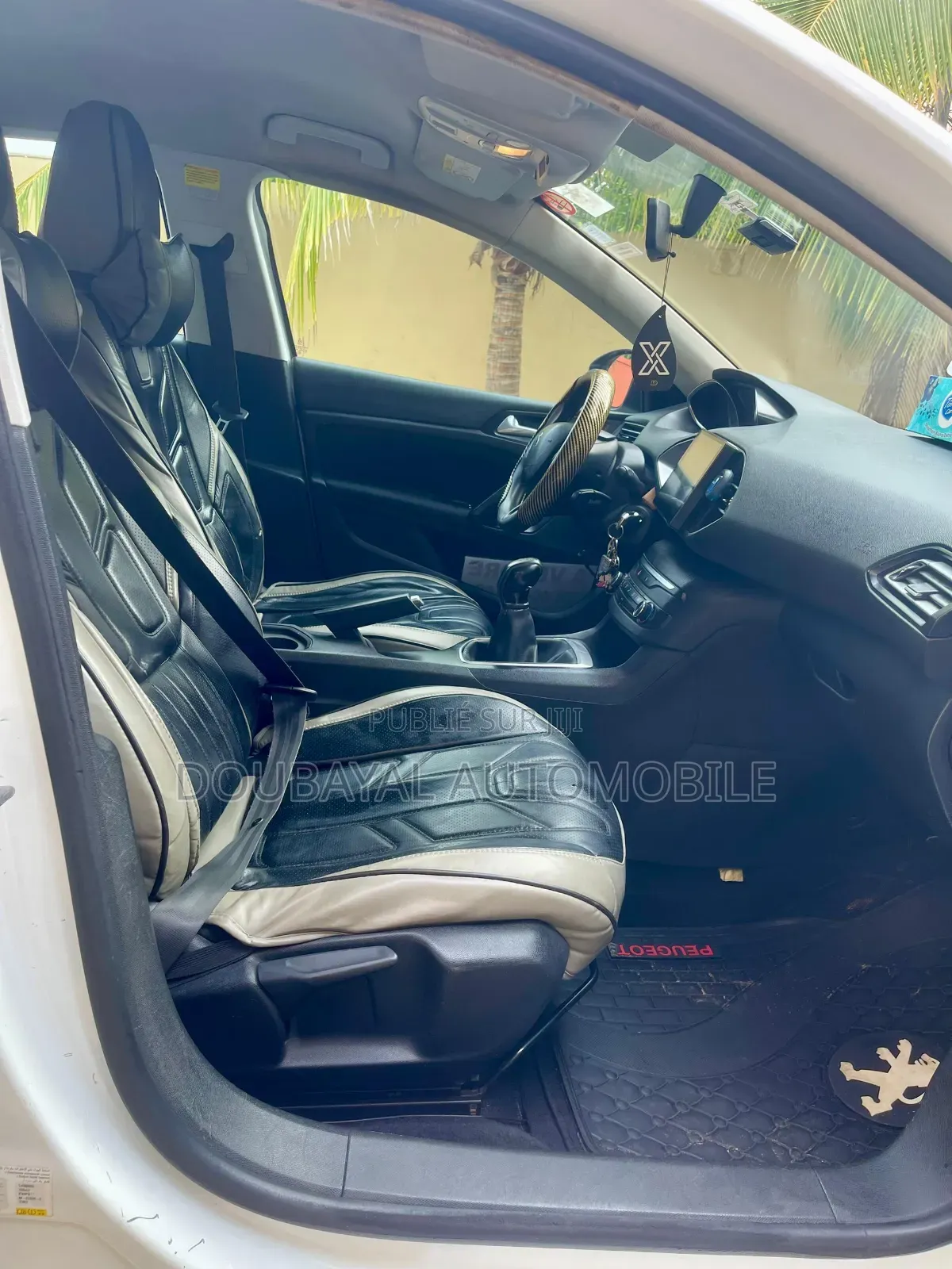 Peugeot 308 2018 Blanc