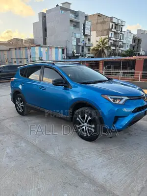 Toyota RAV4 2018 Bleu