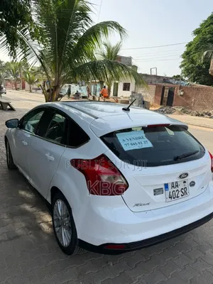 Ford Focus 2013 Noir