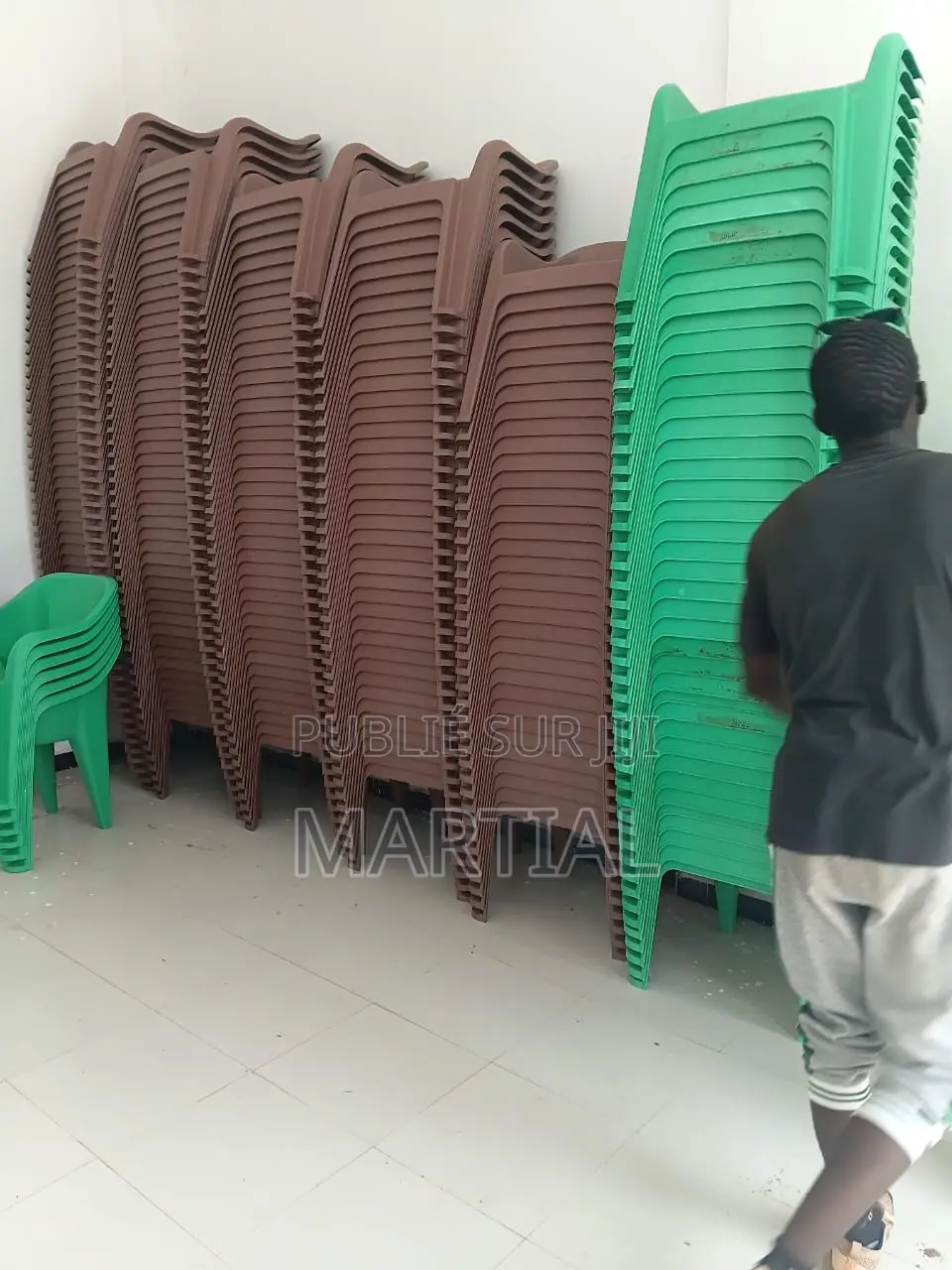 Chaises en Plastique
