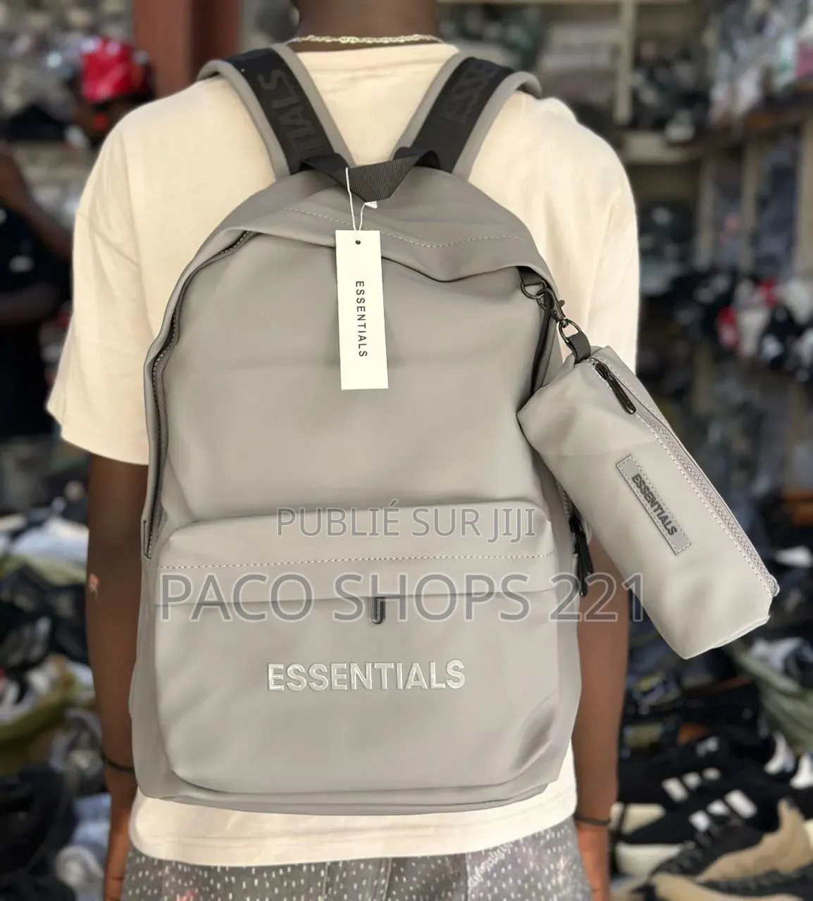 Sac À Dos ESSENTIALS 100% Imperméable & Anti-Pluie