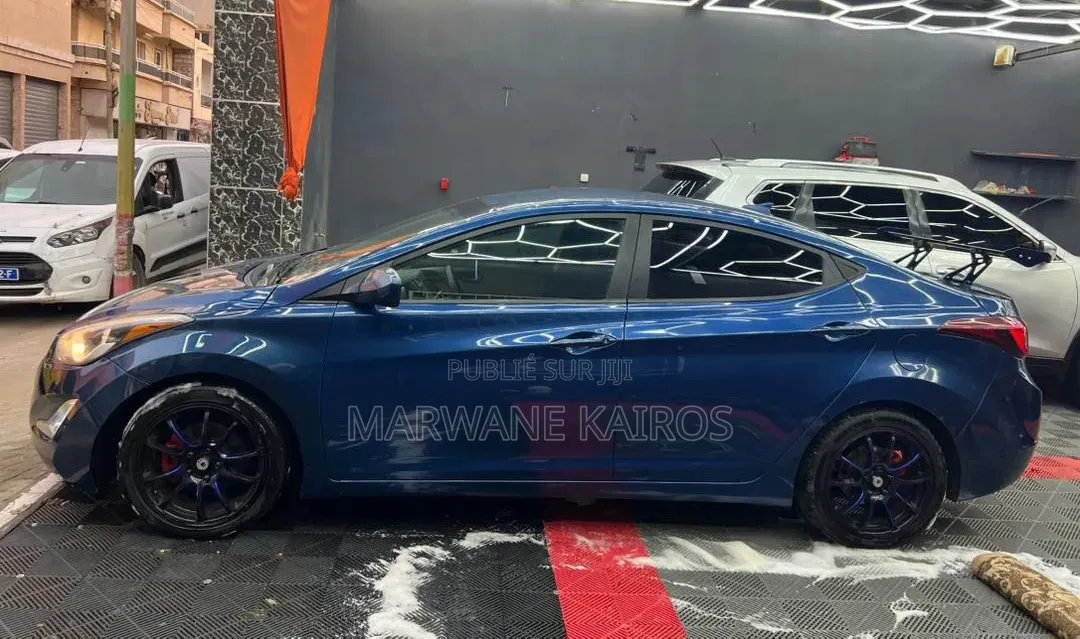 Hyundai Elantra 2016 Bleu