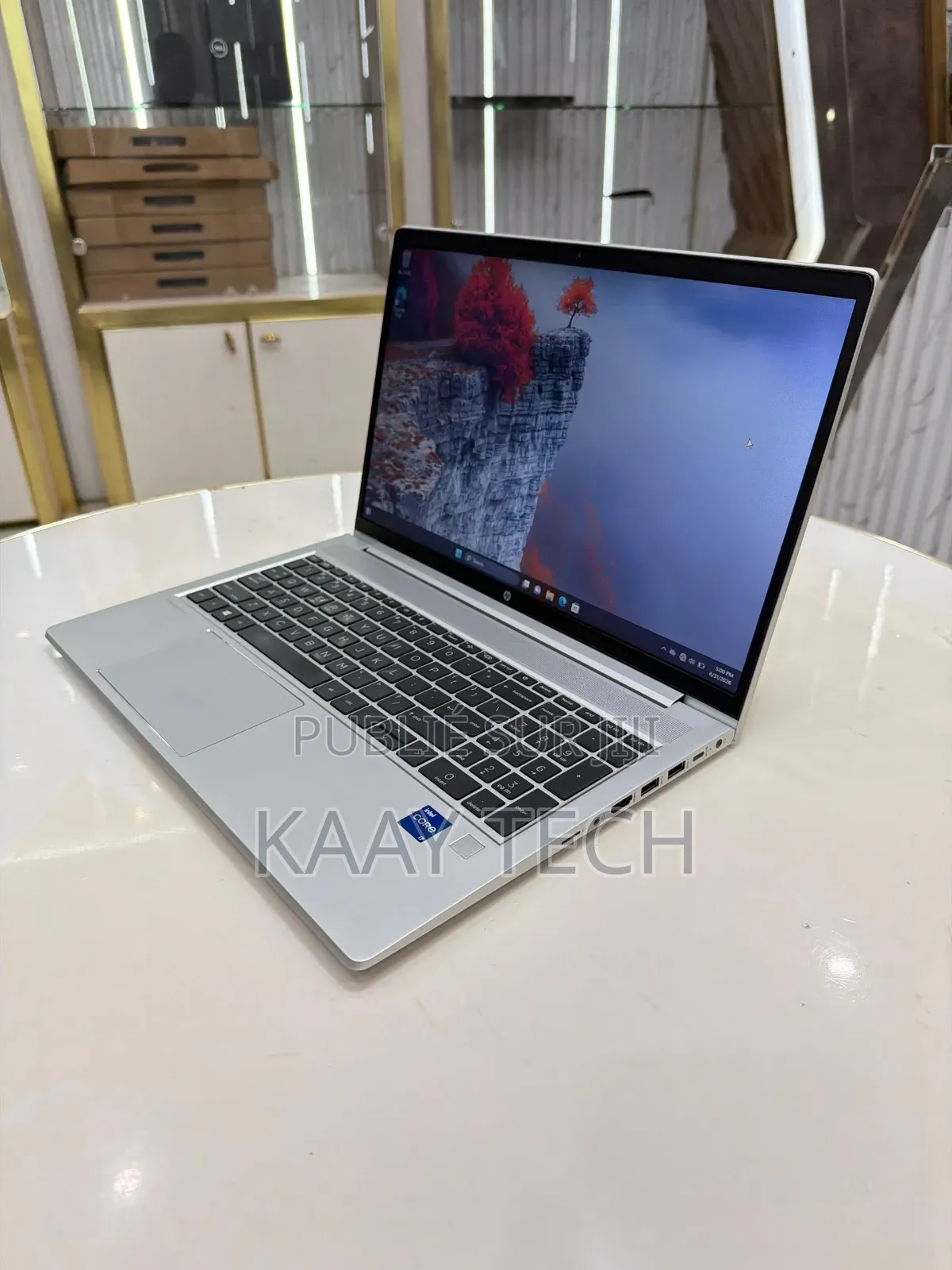 Nouveau HP ProBook 450 G8 16GB Intel Core i7 SSD 512GB