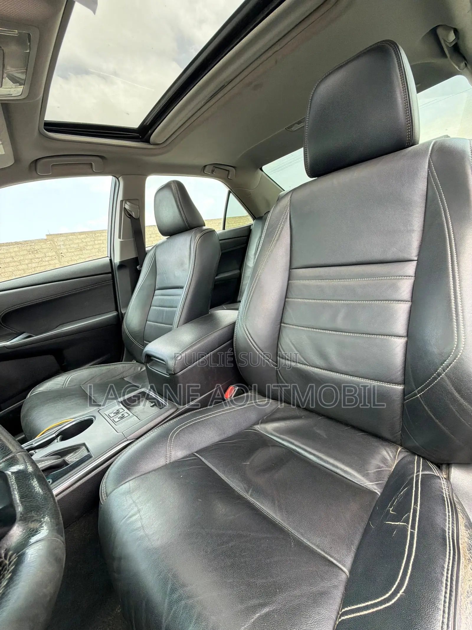 Toyota Camry XLE 4dr Sedan (2.5L 4cyl 6A) 2015 Gris