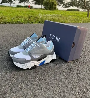 Dior Homme B22 Taille 40 À 45