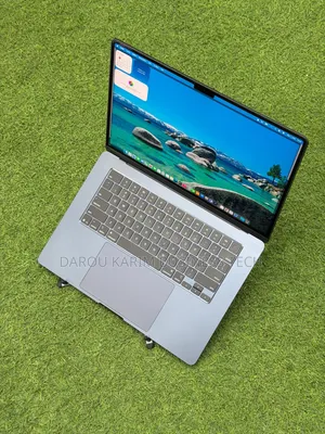 Nouveau Apple MacBook Air 2025 M4 16GB Apple M4 SSD 256GB