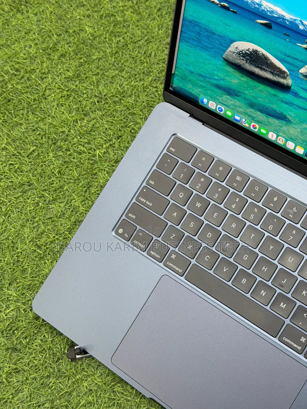 Nouveau Apple MacBook Air 2025 M4 16GB Apple M4 SSD 256GB