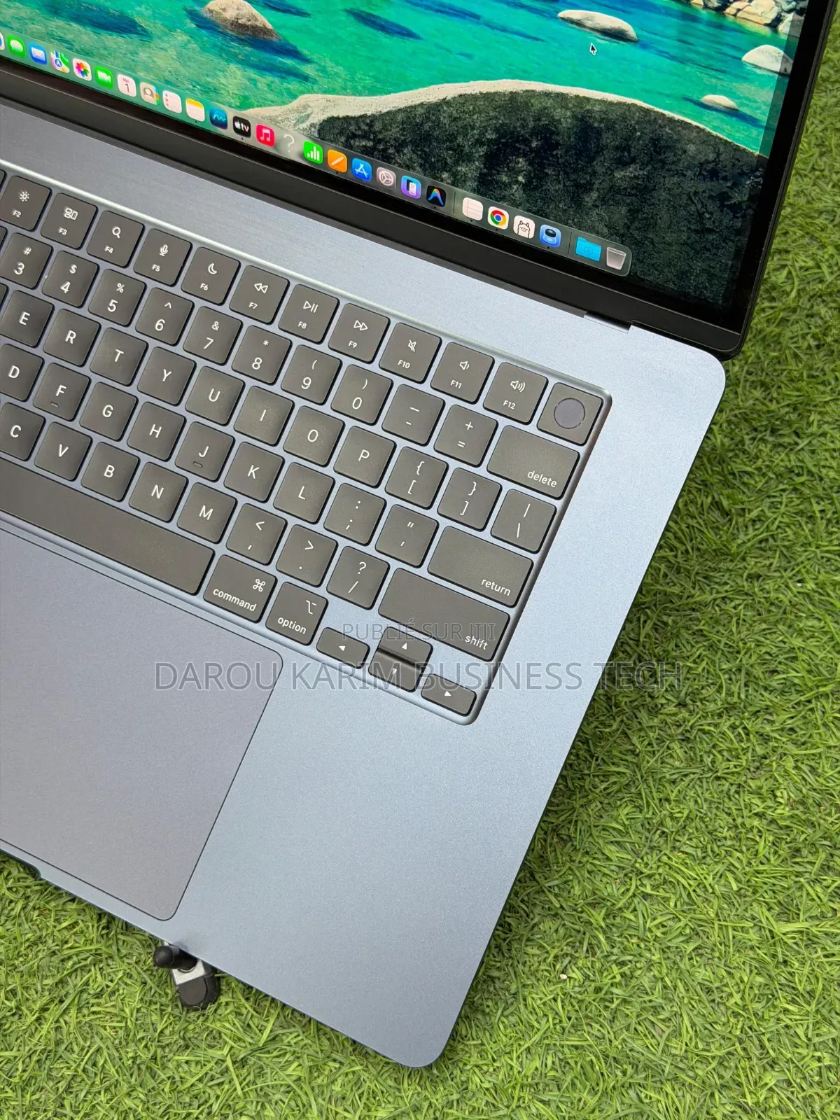 Nouveau Apple MacBook Air 2025 M4 16GB Apple M4 SSD 256GB