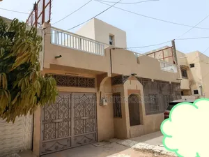 3chbre Villa dans Grand Mbour, Thiès Sud à Vendre