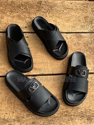 Chaussures Orthopédiques – Confort & Style