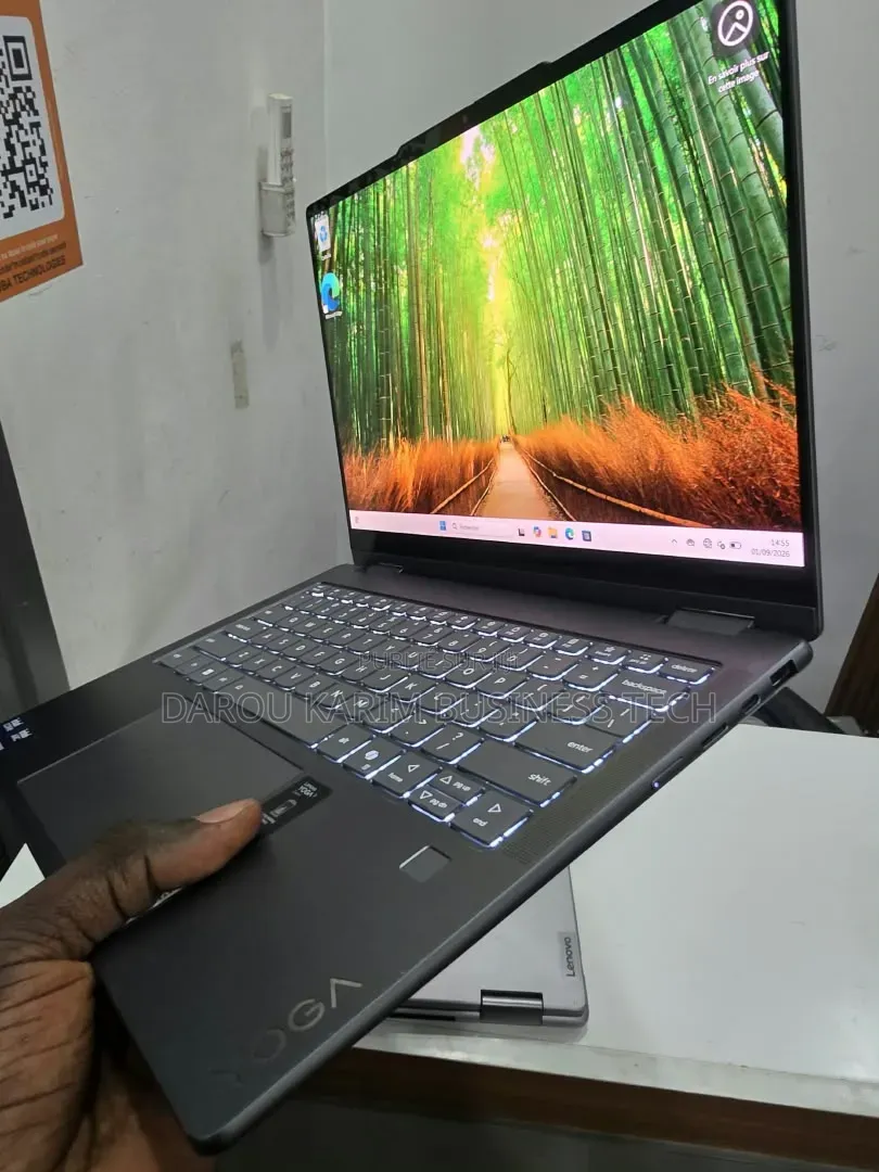 Nouveau Lenovo ThinkPad Yoga 16GB Intel Core Ultra 5 SSD 512GB