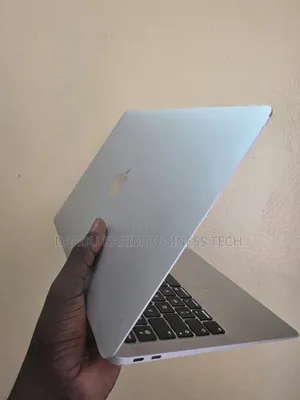 Nouveau Apple MacBook Air 2020 8GB Intel Core i5 SSD 512GB