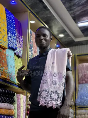 Tissu De Chiffon Très Jolie