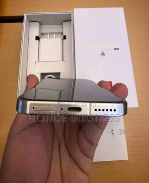 Nouveau Huawei Pura 80 5G 256 GB Noir