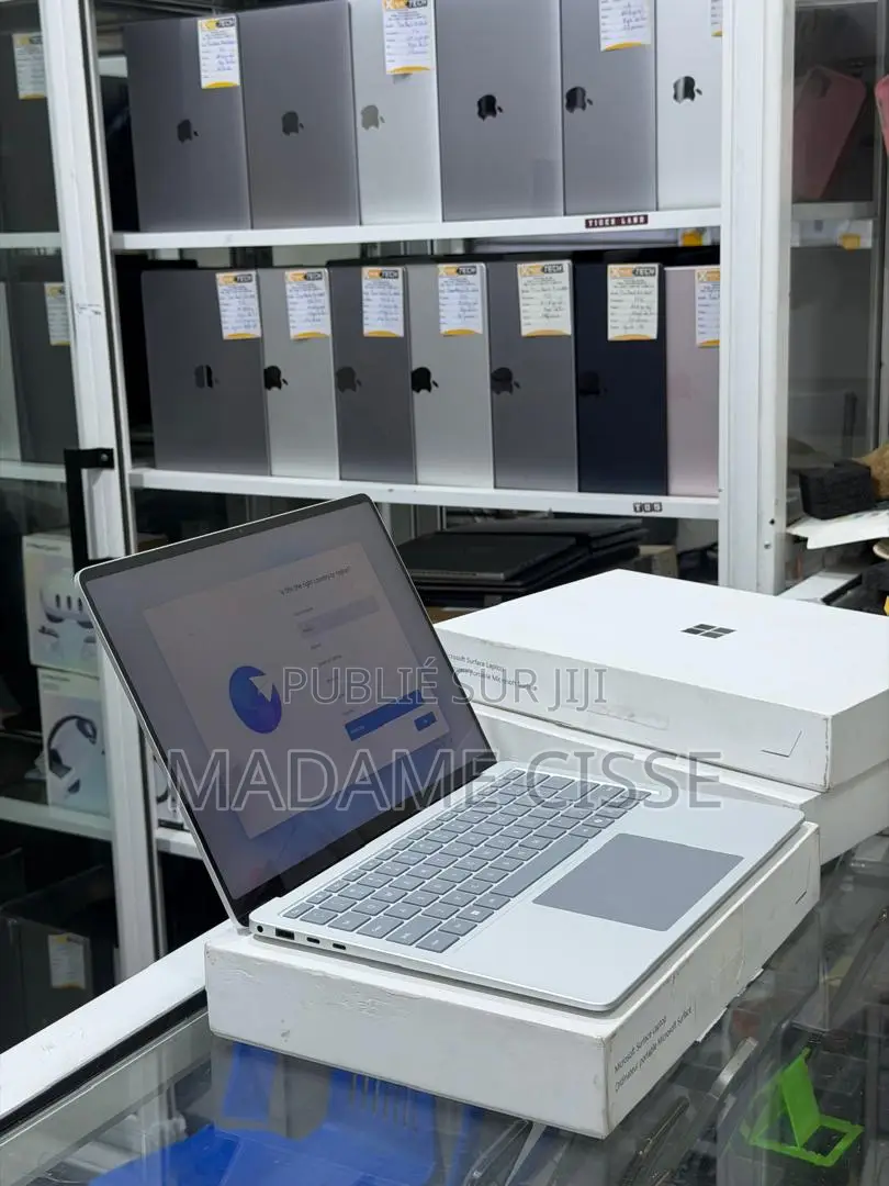 Nouveau Microsoft Surface Laptop 7 16GB Qualcomm Snapdragon X Plus SSD