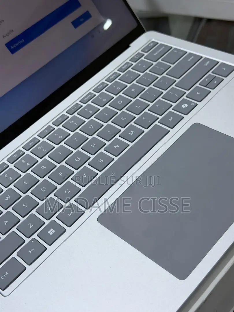 Nouveau Microsoft Surface Laptop 7 16GB Qualcomm Snapdragon X Plus SSD