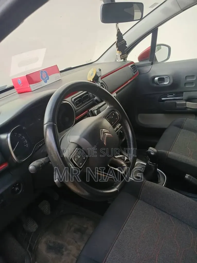 Citroen C4 2018 Noir