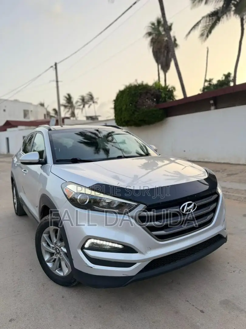Hyundai Tucson 2017 Gris
