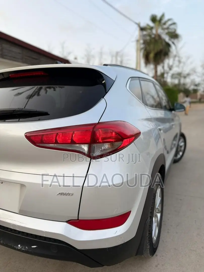 Hyundai Tucson 2017 Gris