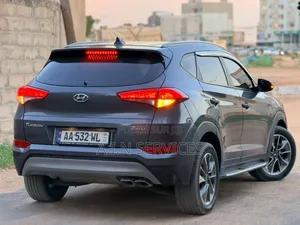 Hyundai Tucson 2018 Gris