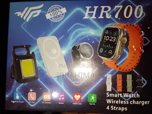 Montre Connectée+ 4 Bracelet+ Power Bank+ Lampe Torche