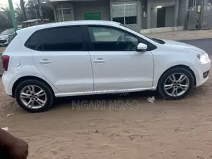 Nouveau Volkswagen Polo 1.6 TDI 2012 Blanc